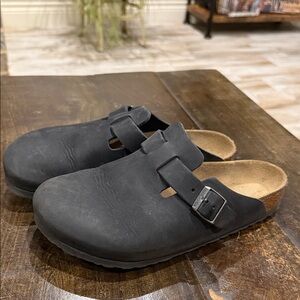 Women’s Black Slip-On Clogs Birkenstock